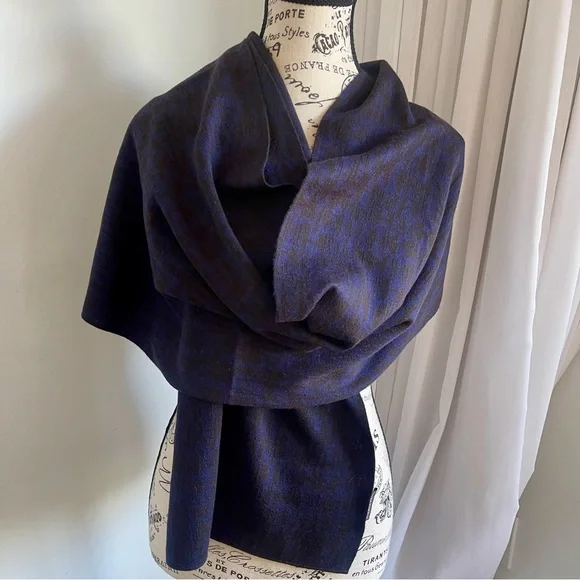 Hermes Cashmere H Pattern Scarf - Picture 13 of 14